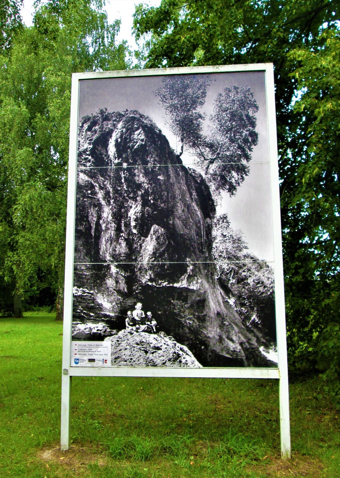 Staburaga piemiņas vieta un Vīgantes parks